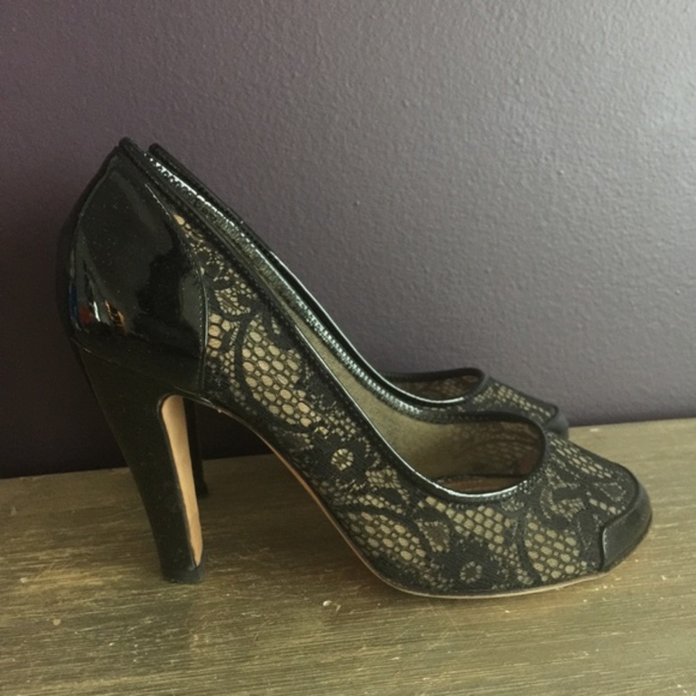 Women’s Marc Jacobs Black Lace Patent Leather Feminine Pump High Heels Sexy 36